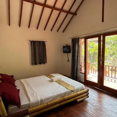 Cici Bungalow Senggigi Mangsit Exterior photo