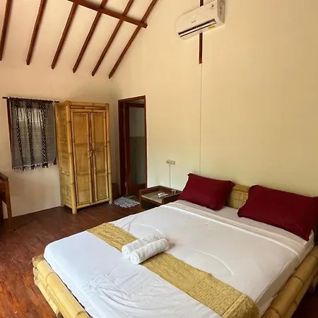 Cici Bungalow Senggigi Mangsit Exterior photo