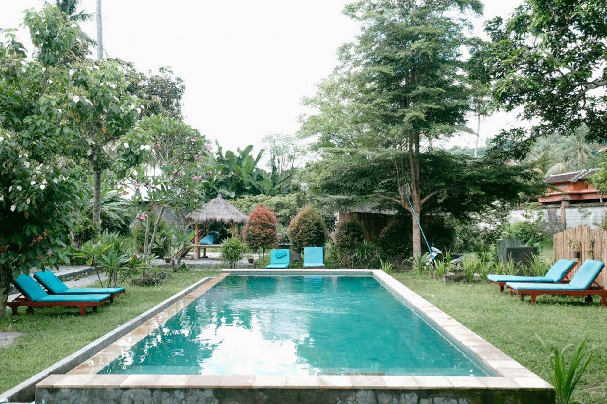 Cici Senggigi Hotel Mangsit