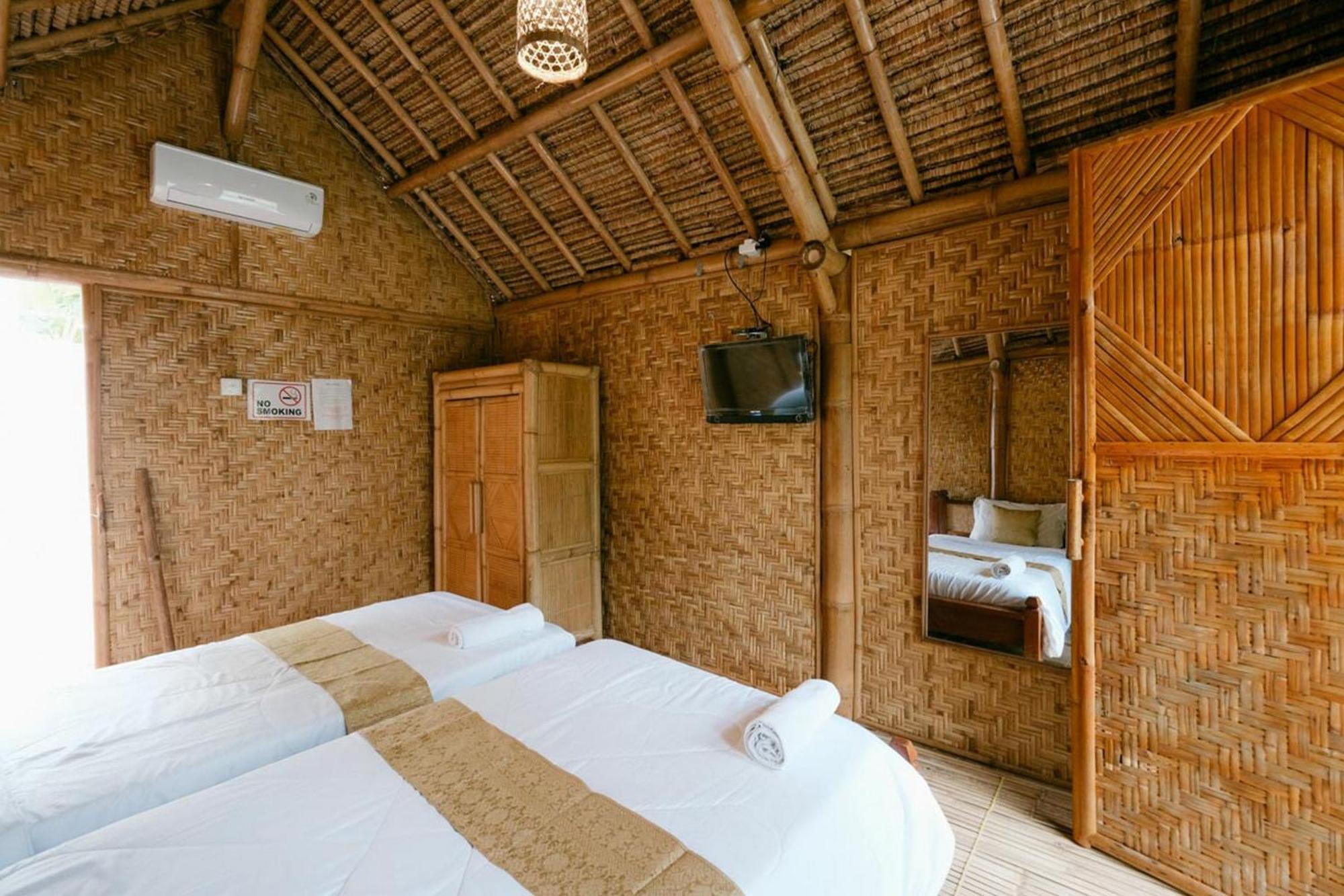 Hotel Cici Senggigi 2*